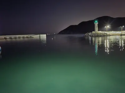 가덕도 대항 갑오징어 낚시 성공하였습니다. 4 가덕도 대항 작은 방파제 안은 파도도 없이 조용하다.